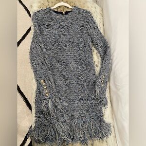 Elegant Textured Knit dress with Fringe in Blue
Excellent condition